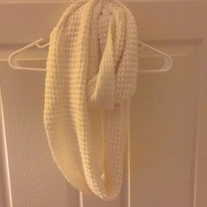 Women’s Infinity Scarf